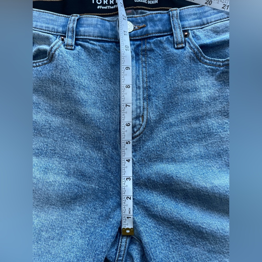 Torrid High Rise Baggy Straight leg high rise denim jeans size 14 short modest - Picture 6 of 13